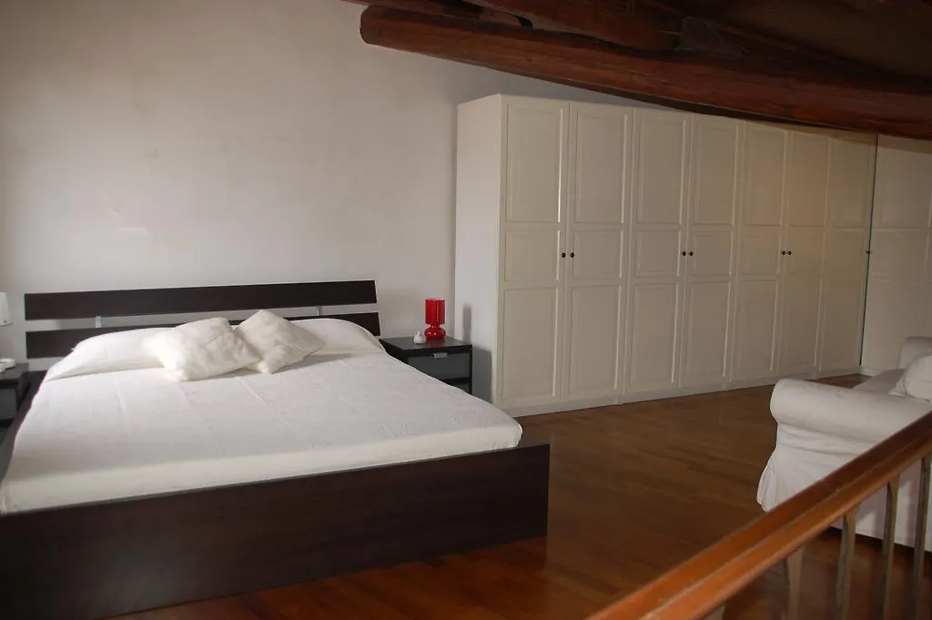 Uffizi Suite Florence Apartment